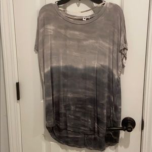 Grey ombre top